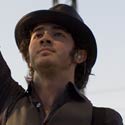 kevin-jonas-jonas-brothers-02x.jpg